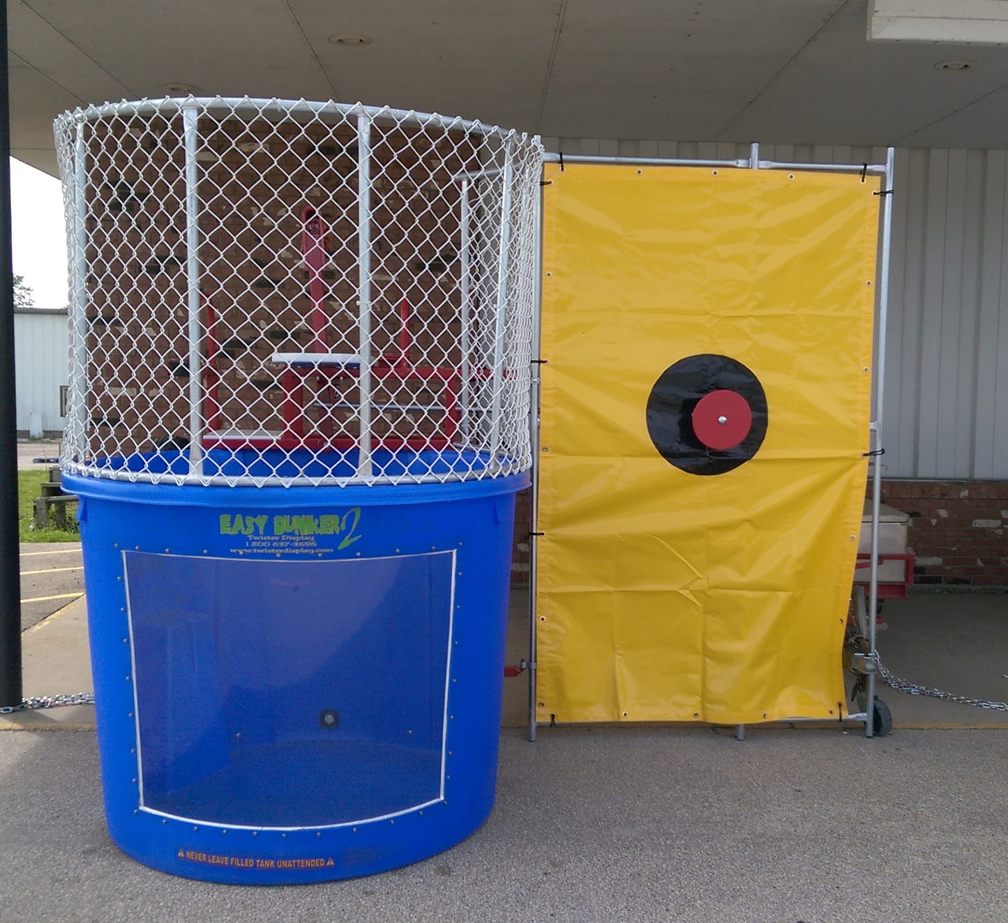 Easy Dunker Dunk Tank