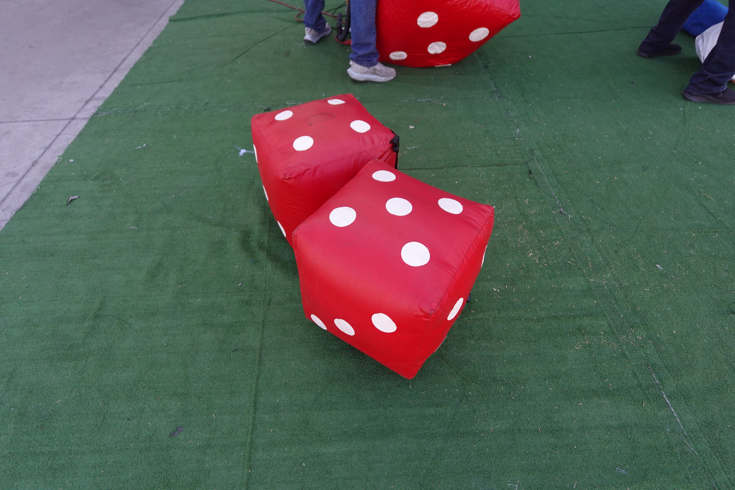 Inflatable Dice