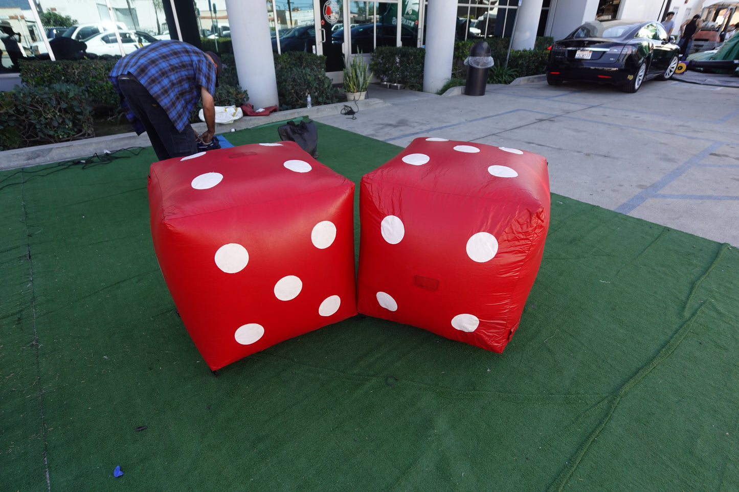 Inflatable Dice